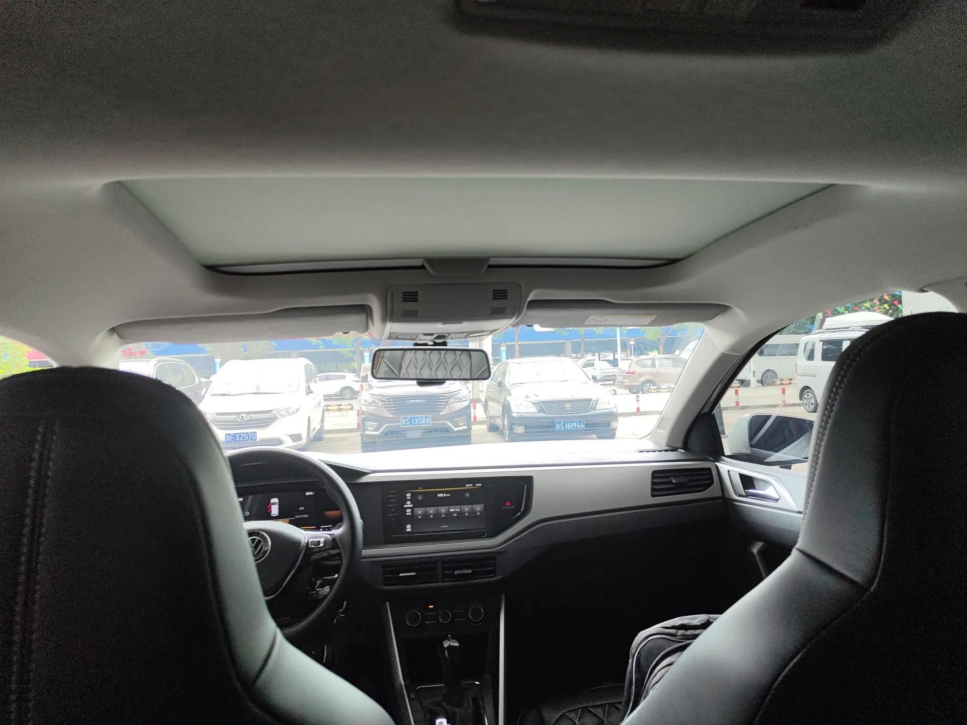 Volkswagen Polo 2023 Plus 1.5L Automatic Panoramic Enjoyment Edition — миниатюра 21
