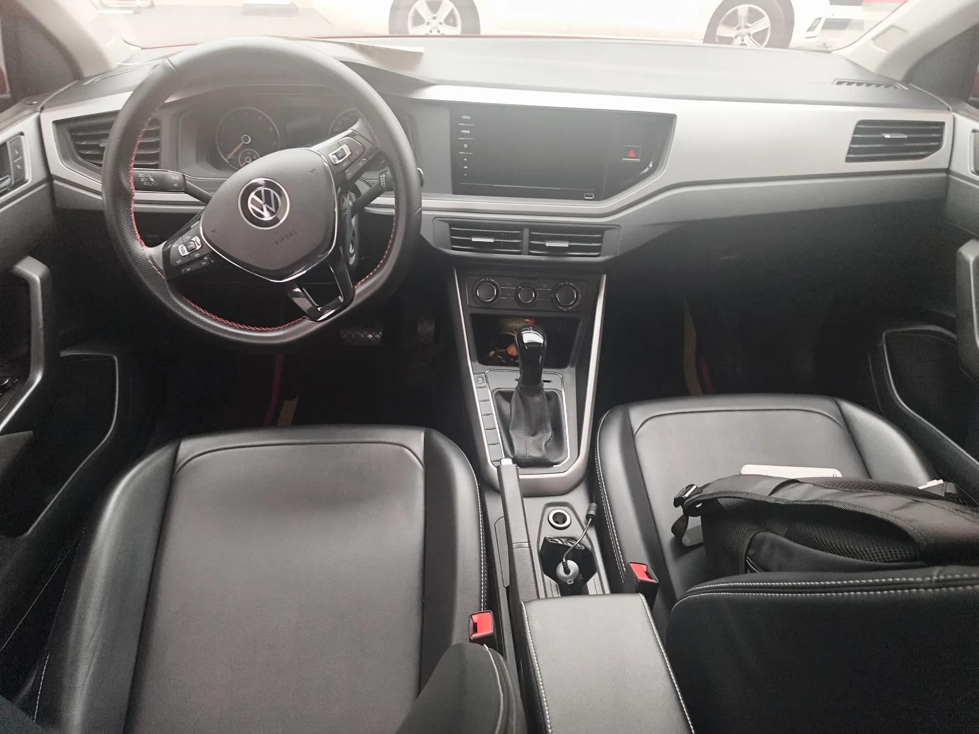 Volkswagen Polo 2021 Plus 1.5L Automatic Panoramic Enjoyment Edition — миниатюра 12