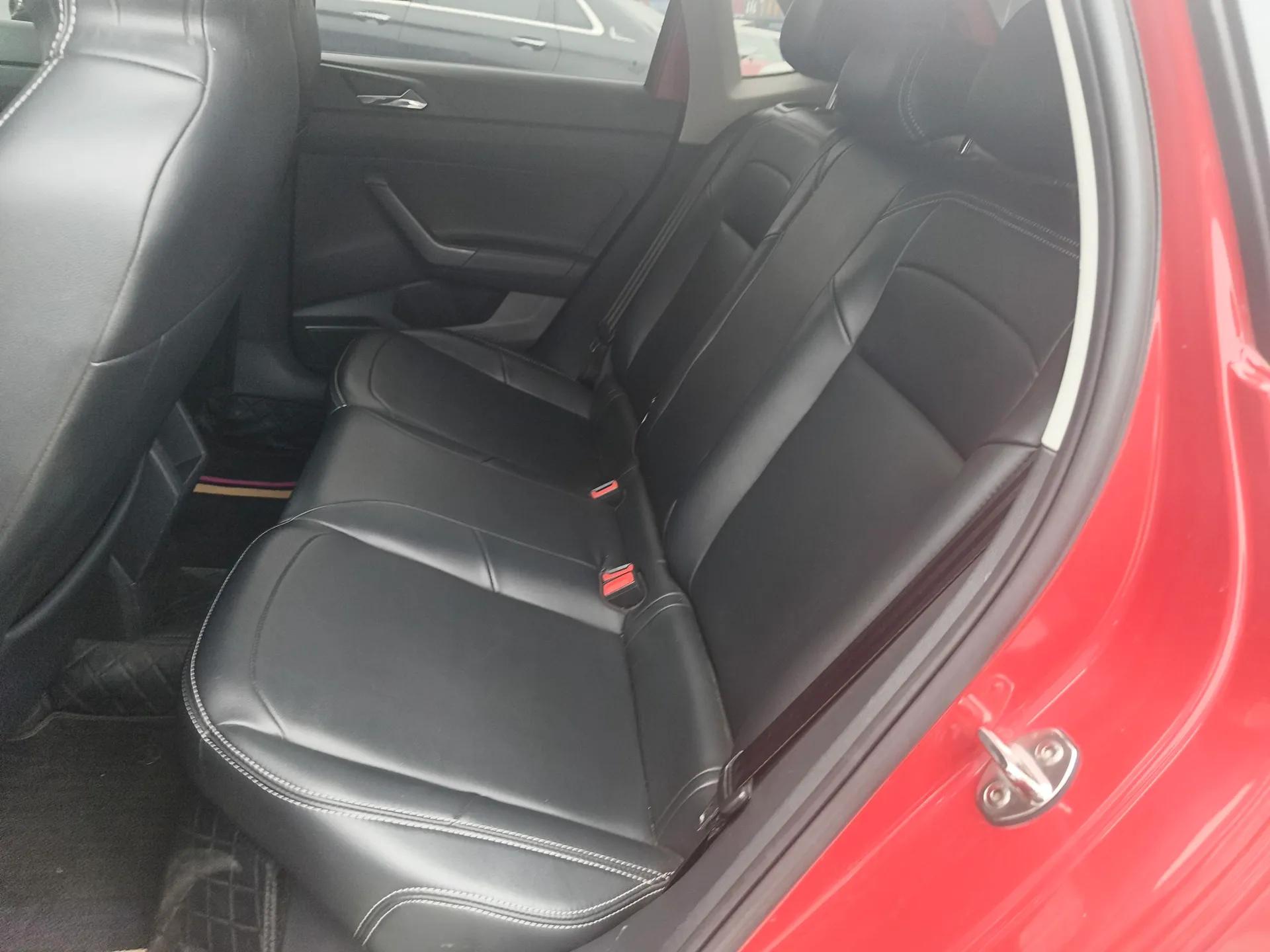 Volkswagen Polo 2021 Plus 1.5L Automatic Panoramic Enjoyment Edition — миниатюра 19