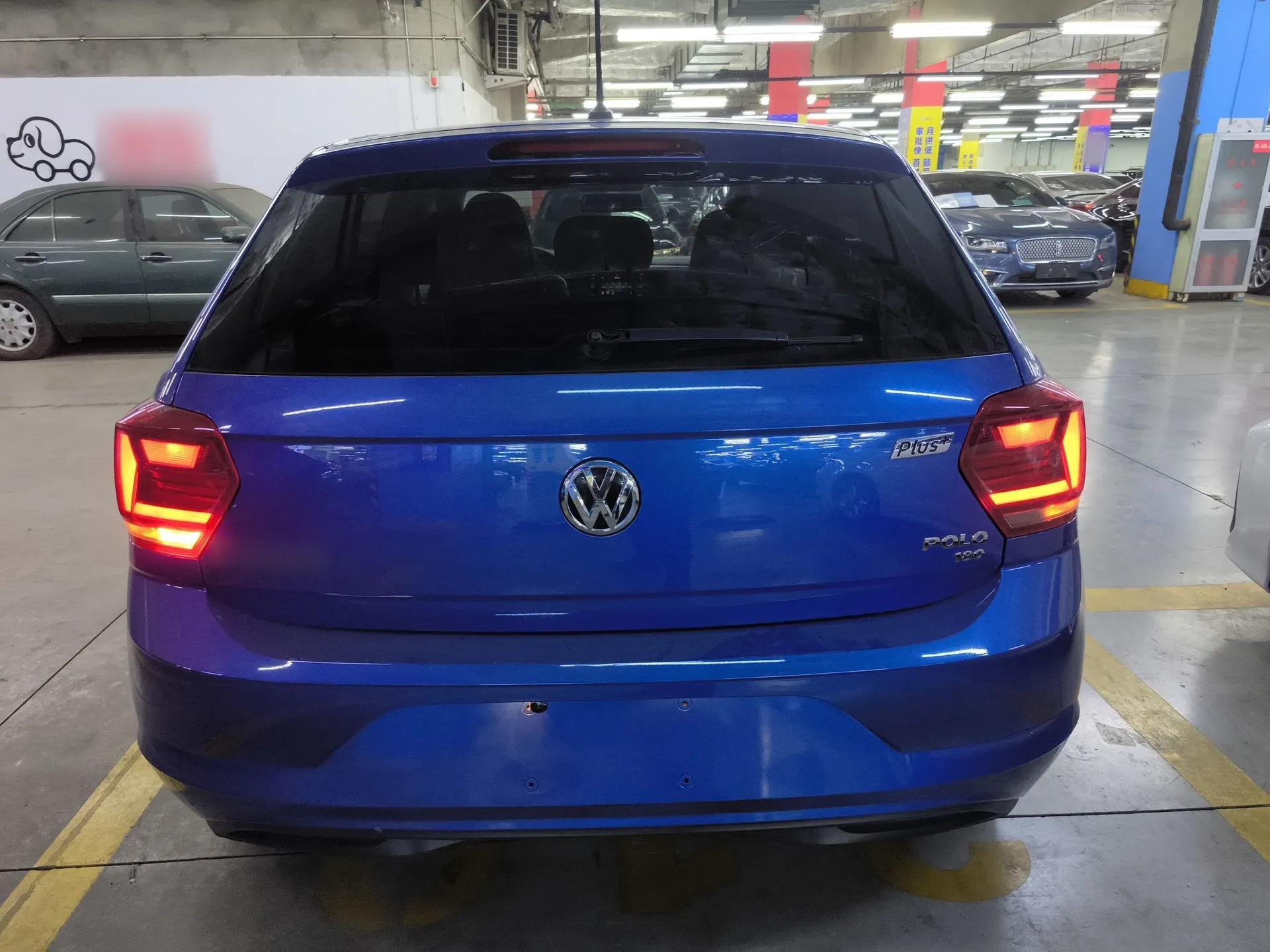 Volkswagen Polo 2019 Plus 1.5L Automatic Panoramic Enjoyment Edition — миниатюра 3
