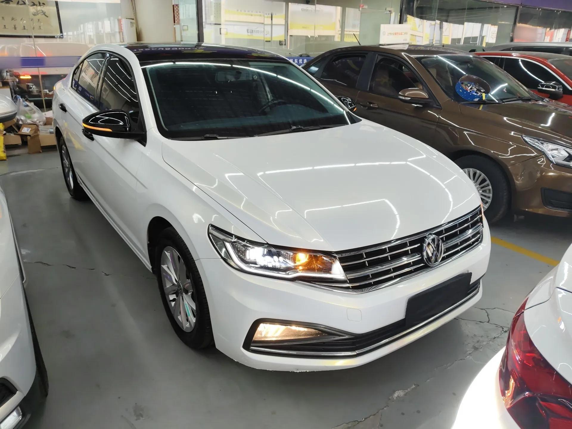 Volkswagen Bora 2020 1.5L Automatic Comfort Model — миниатюра 3