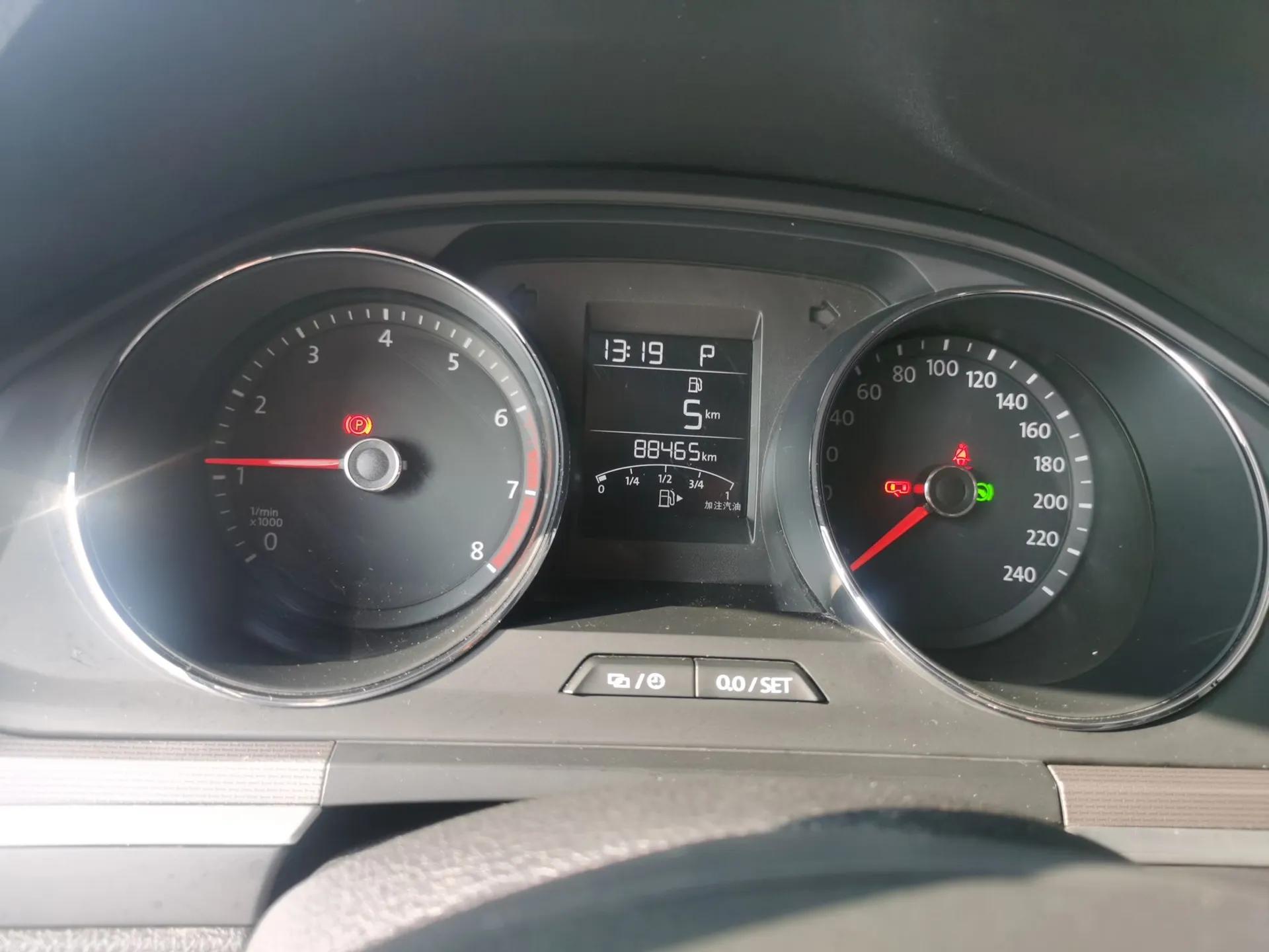 Volkswagen Bora 2019 Bora·Legend 1.5L Automatic Fashion Edition China VI Standard — миниатюра 13
