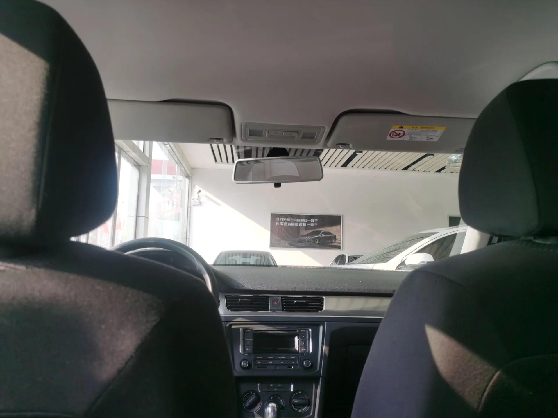 Volkswagen Bora 2019 Bora·Legend 1.5L Automatic Fashion Edition China VI Standard — миниатюра 17