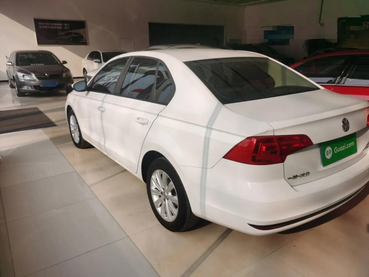 Volkswagen Bora 2019 Bora·Legend 1.5L Automatic Fashion Edition China VI Standard — миниатюра 5