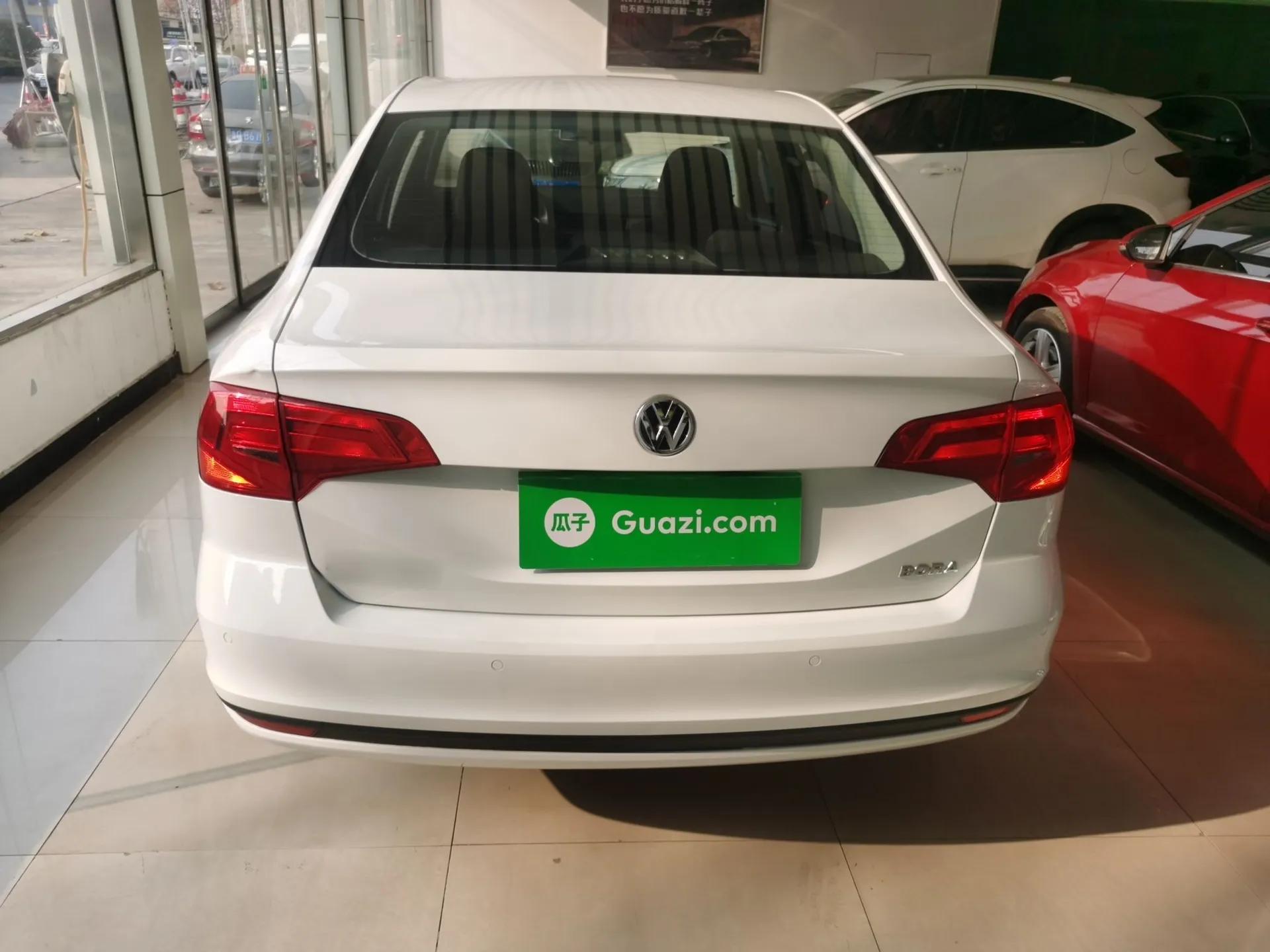 Volkswagen Bora 2019 Bora·Legend 1.5L Automatic Fashion Edition China VI Standard — миниатюра 6