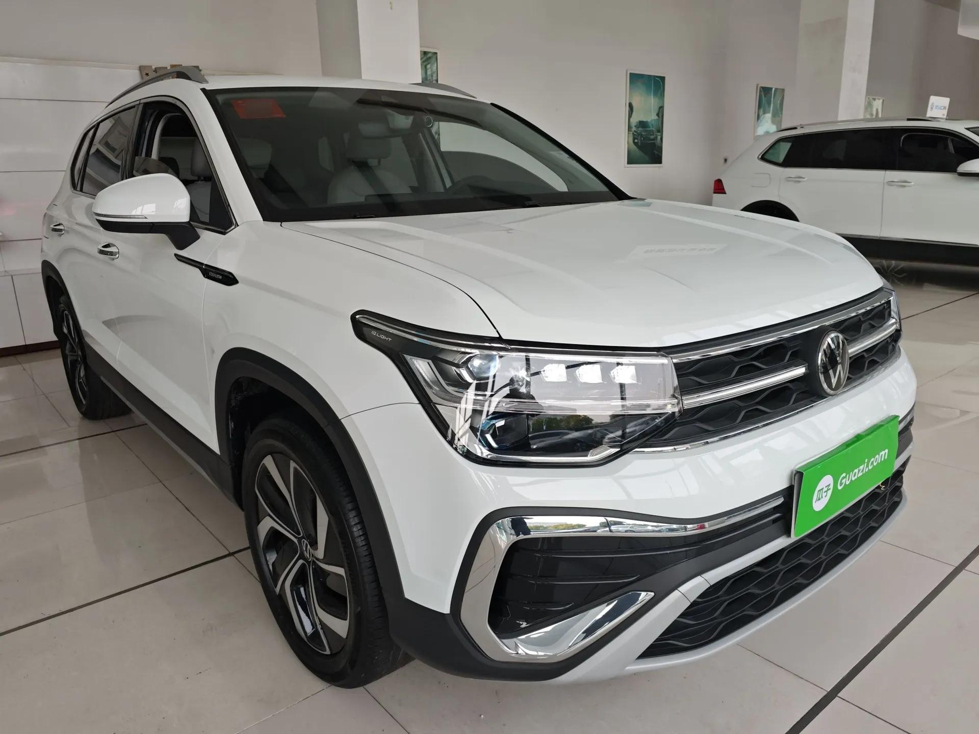 Volkswagen Tharu 2024 300TSI Two-Wheel-Drive Full Moon Edition — миниатюра 3