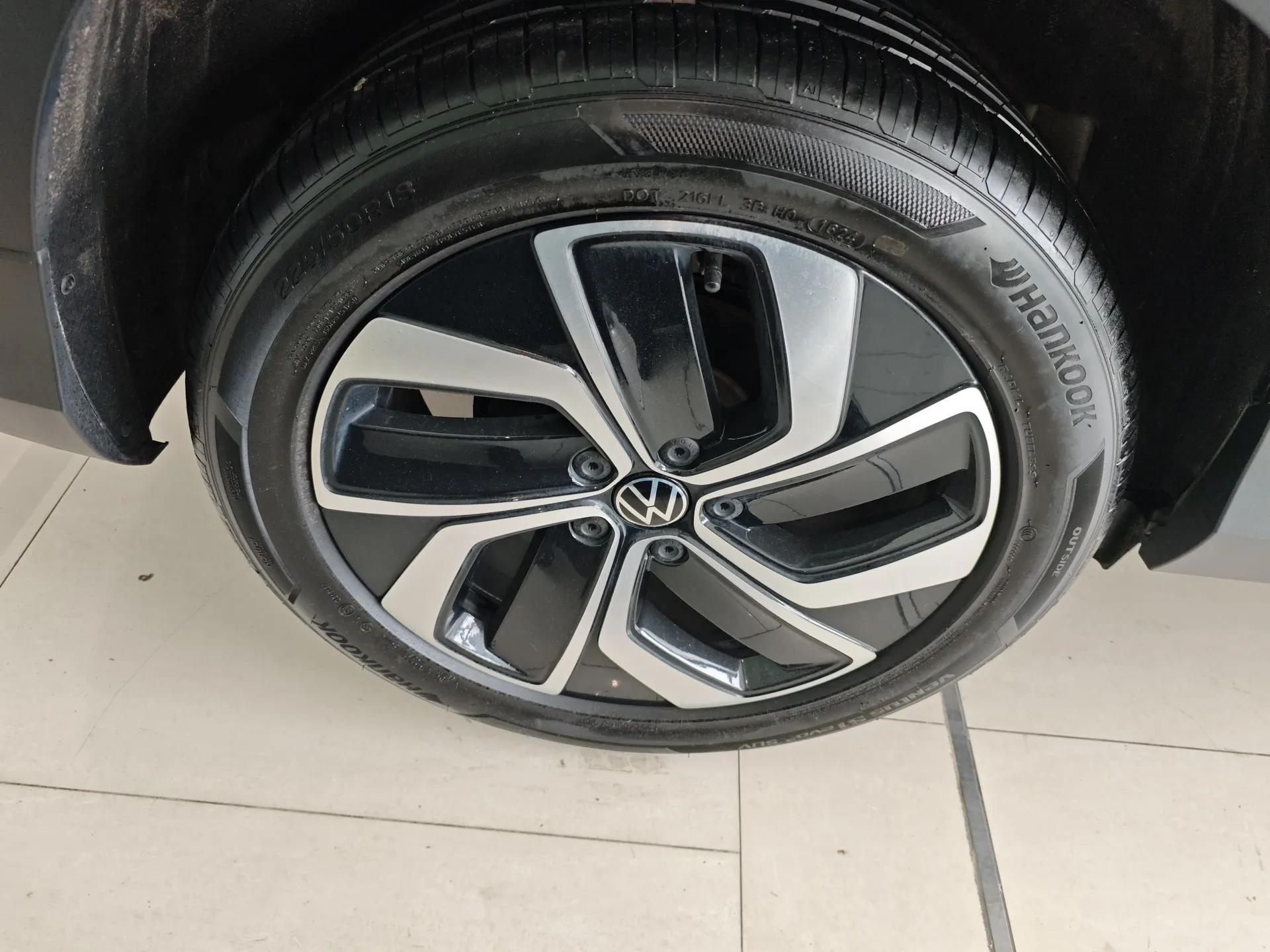 Volkswagen Tharu 2024 300TSI Two-Wheel-Drive Full Moon Edition — миниатюра 10