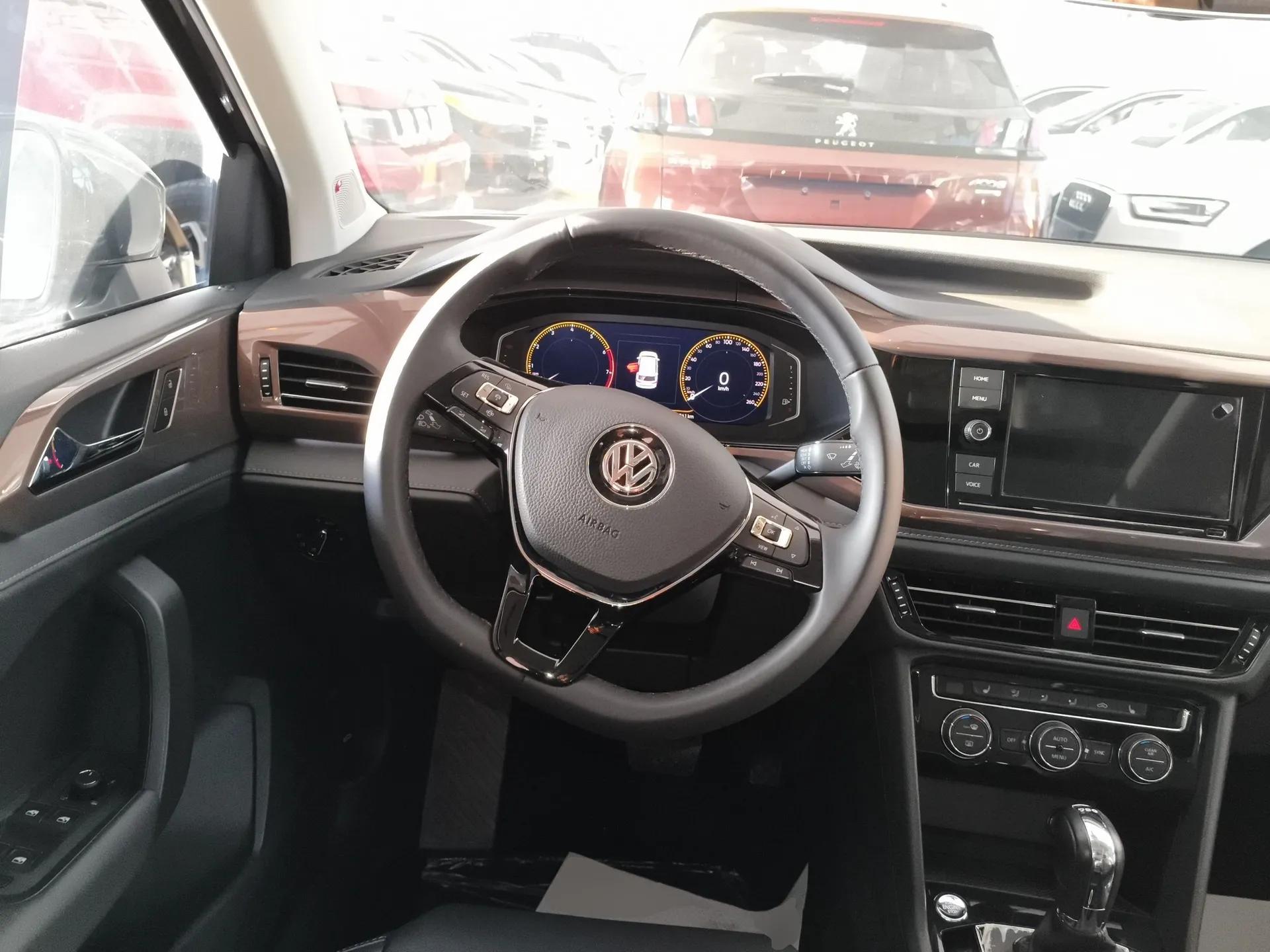 Volkswagen Tharu 2019 330TSI Four-Wheel Drive Flagship Model China VI Standard — миниатюра 14