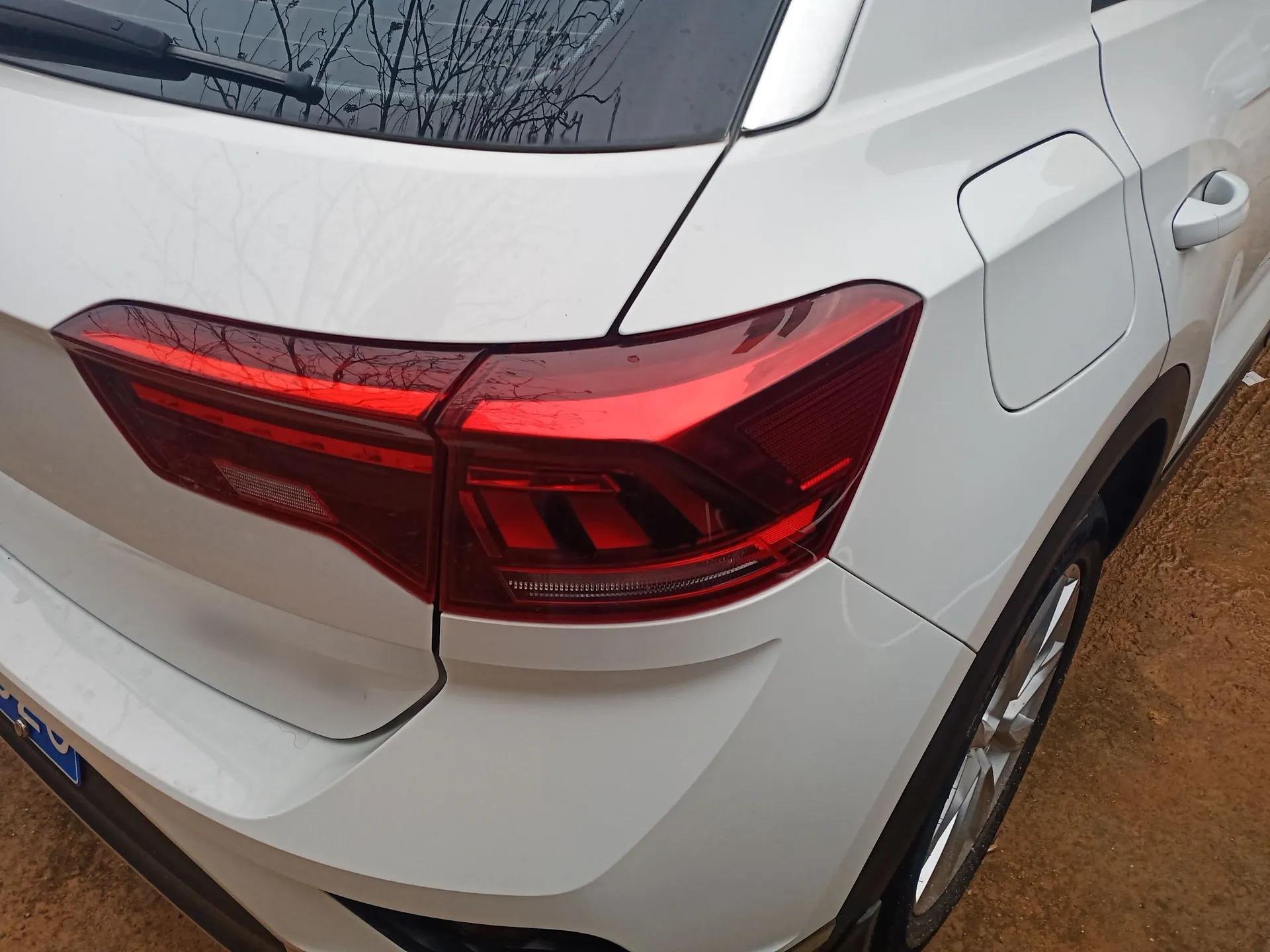 Volkswagen T-ROC 2021 Revised Version 280TSI DSG Two-Wheel Drive Elite Connect Edition — миниатюра 8