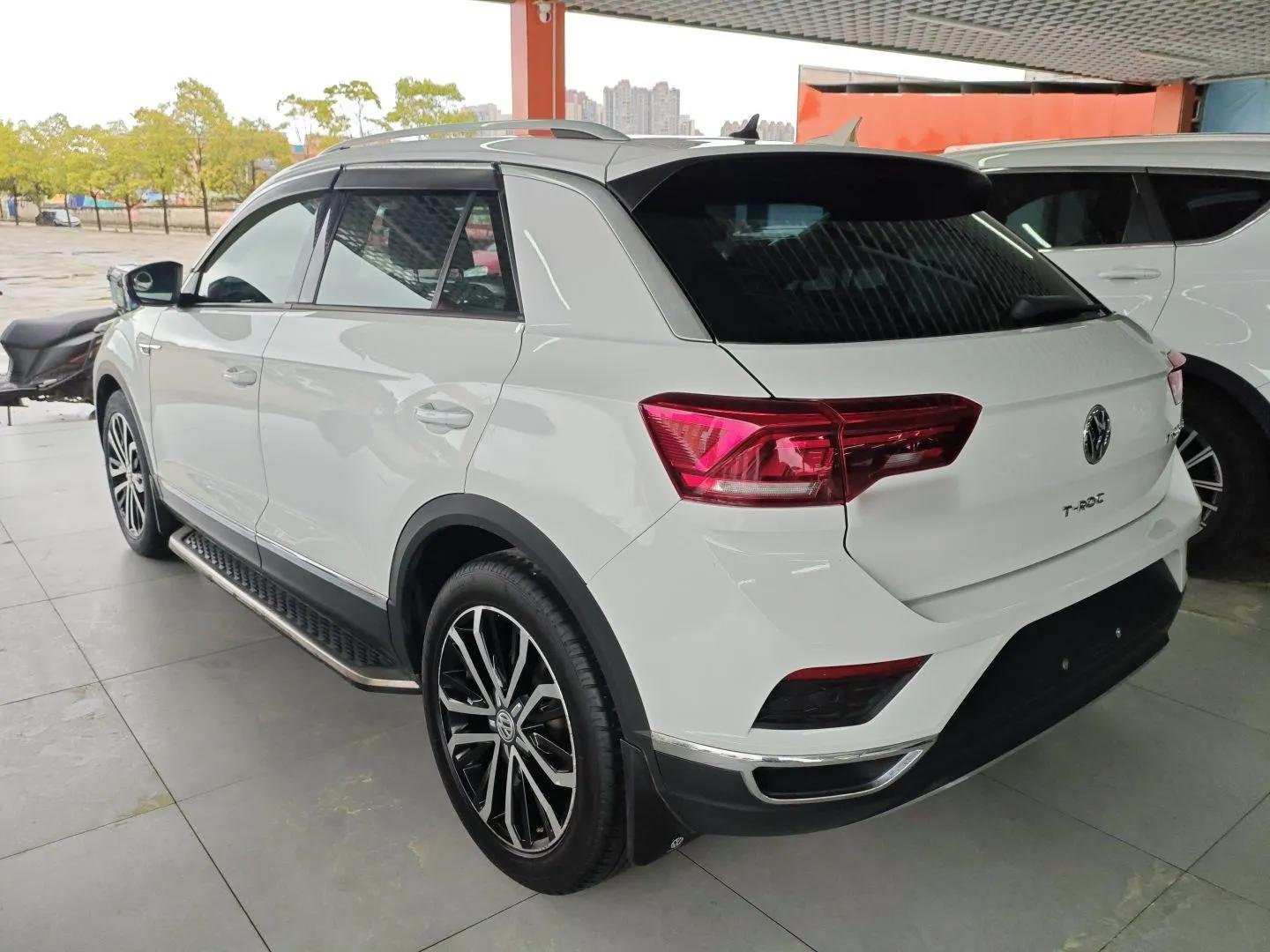 Volkswagen T-ROC 2018 280TSI DSG Two-Wheel-Drive Comfort Version China V Standard — миниатюра 7