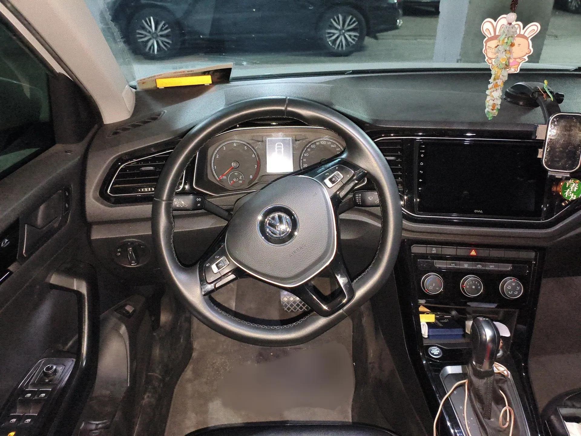 Volkswagen T-ROC 2018 280TSI DSG Two-Wheel Drive Comfort Version China VI Standard — миниатюра 7