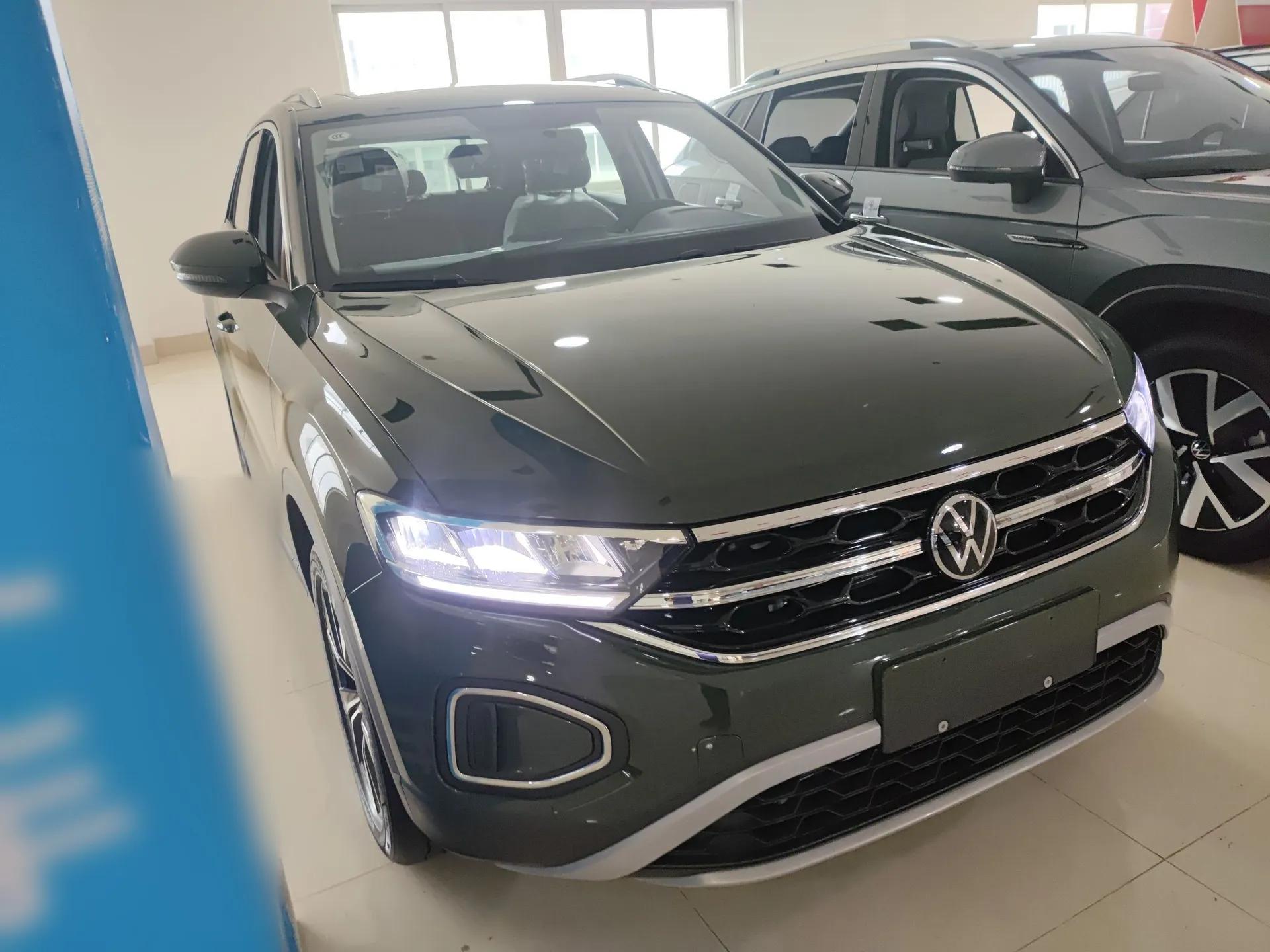 Volkswagen T-ROC 2026 Model 280TSI DSG Two-Wheel Drive Shiguang Edition — миниатюра 3