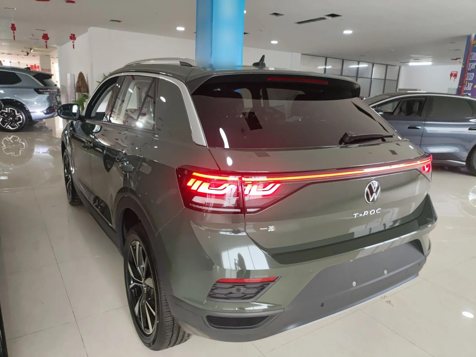Volkswagen T-ROC 2026 Model 280TSI DSG Two-Wheel Drive Shiguang Edition — миниатюра 4