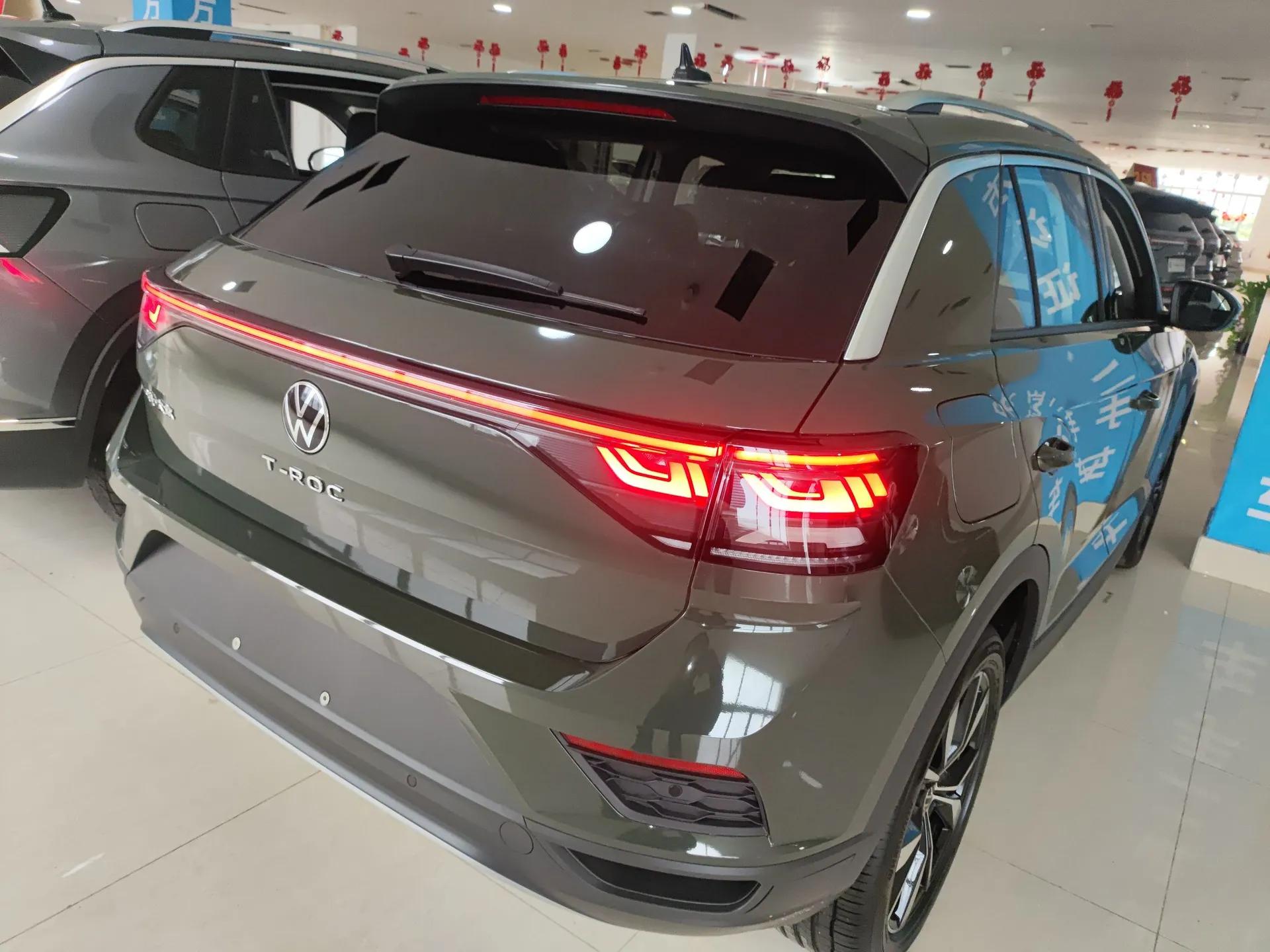 Volkswagen T-ROC 2026 Model 280TSI DSG Two-Wheel Drive Shiguang Edition — миниатюра 6