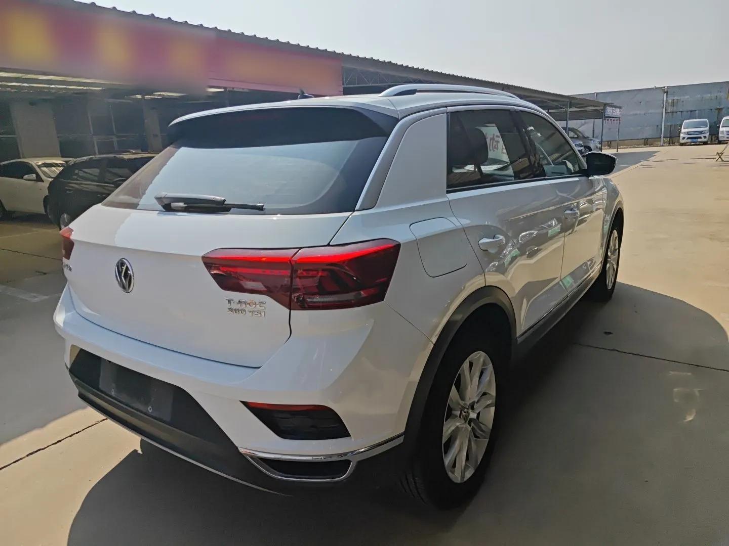 Volkswagen T-ROC 2018 280TSI DSG Two-Wheel Drive Advanced Version China V Emission Standard — миниатюра 4