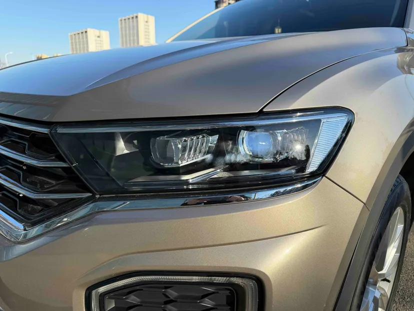 Volkswagen T-ROC 2018 230TSI DSG Two-Wheel Drive Advanced Version China VI Standard — миниатюра 2