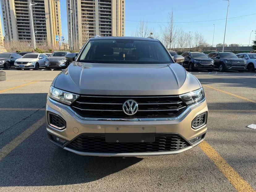 Volkswagen T-ROC 2018 230TSI DSG Two-Wheel Drive Advanced Version China VI Standard — миниатюра 3