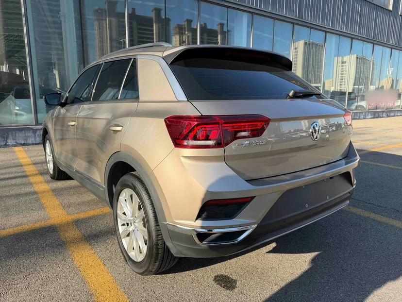 Volkswagen T-ROC 2018 230TSI DSG Two-Wheel Drive Advanced Version China VI Standard — миниатюра 5