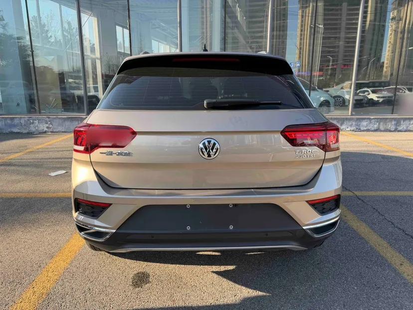 Volkswagen T-ROC 2018 230TSI DSG Two-Wheel Drive Advanced Version China VI Standard — миниатюра 6