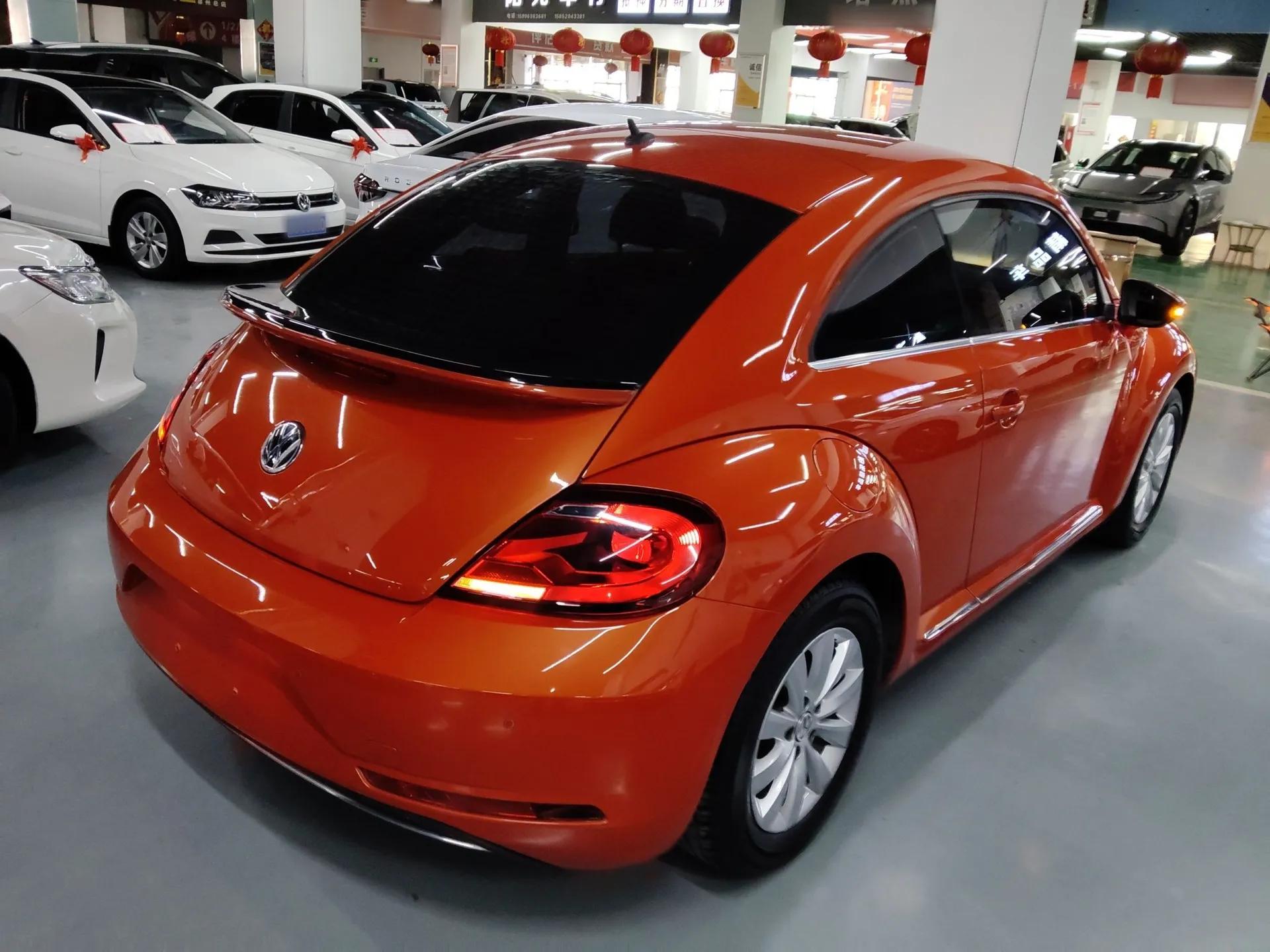 Volkswagen Beetle 2018 180TSI Yile Model — миниатюра 6