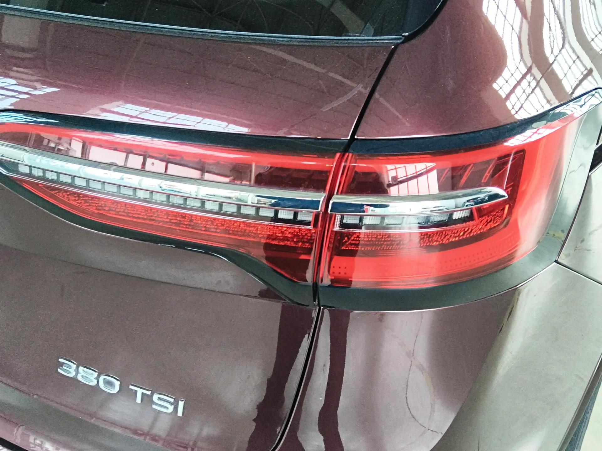 Volkswagen Viloran 2022 380TSI Prestige Edition — миниатюра 3