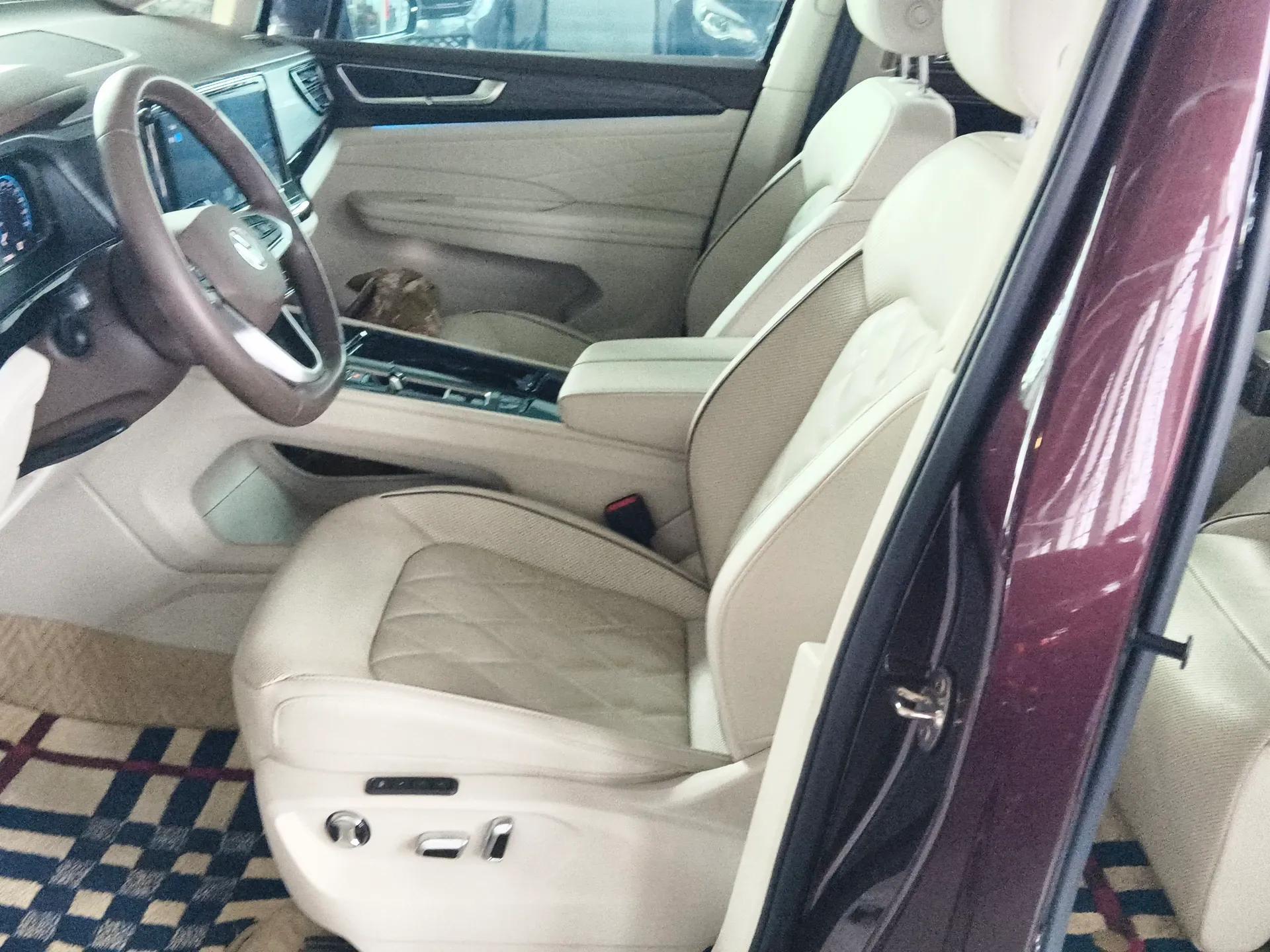 Volkswagen Viloran 2022 380TSI Prestige Edition — миниатюра 21