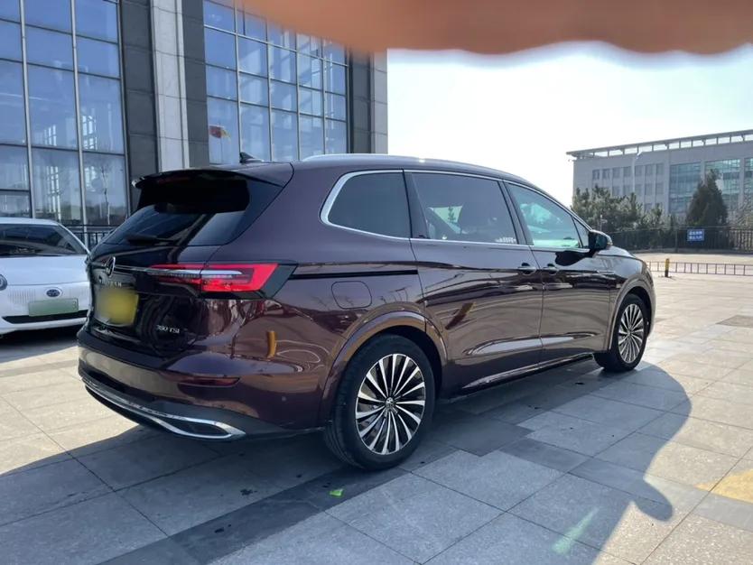 Volkswagen Viloran 2022 380TSI Prestige Edition — миниатюра 10