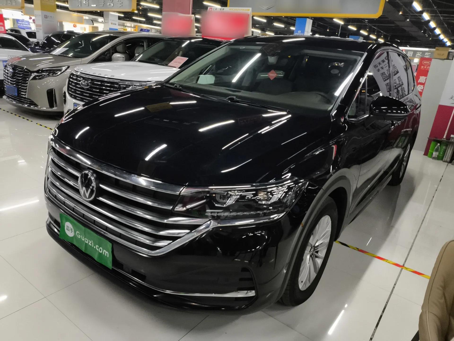 Volkswagen Viloran 2023 Revised 330TSI Business Edition — миниатюра 1