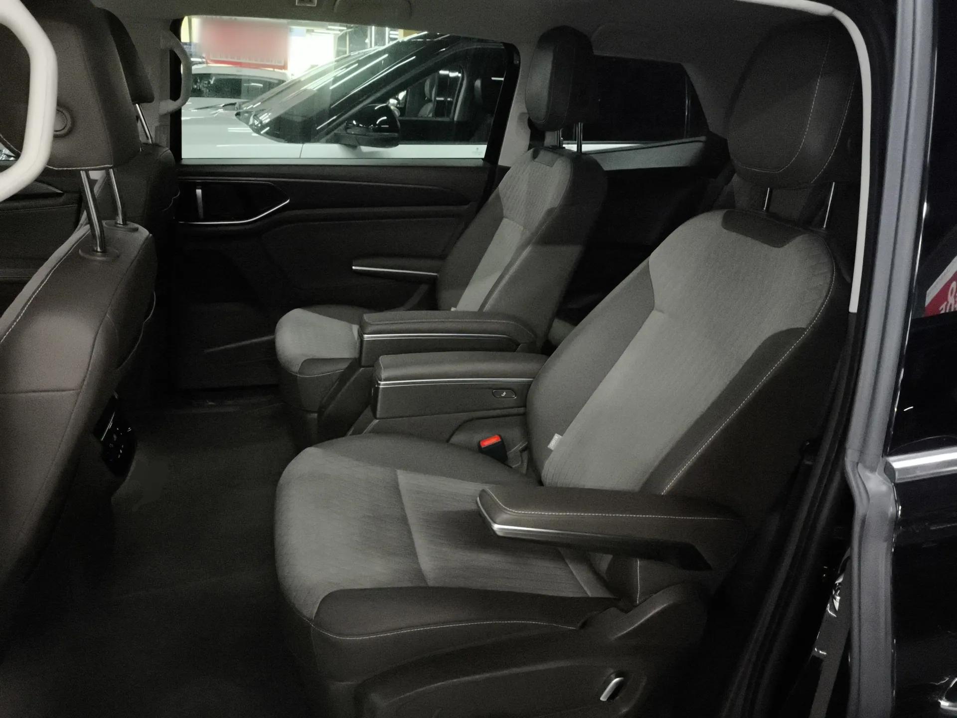 Volkswagen Viloran 2023 Revised 330TSI Business Edition — миниатюра 20