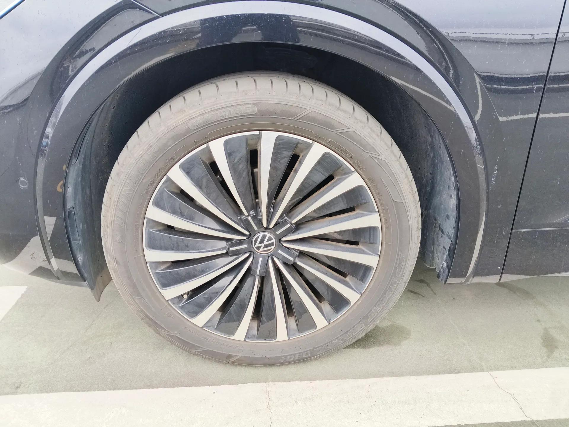 Volkswagen Viloran 2024 380TSI Premium Edition — миниатюра 8