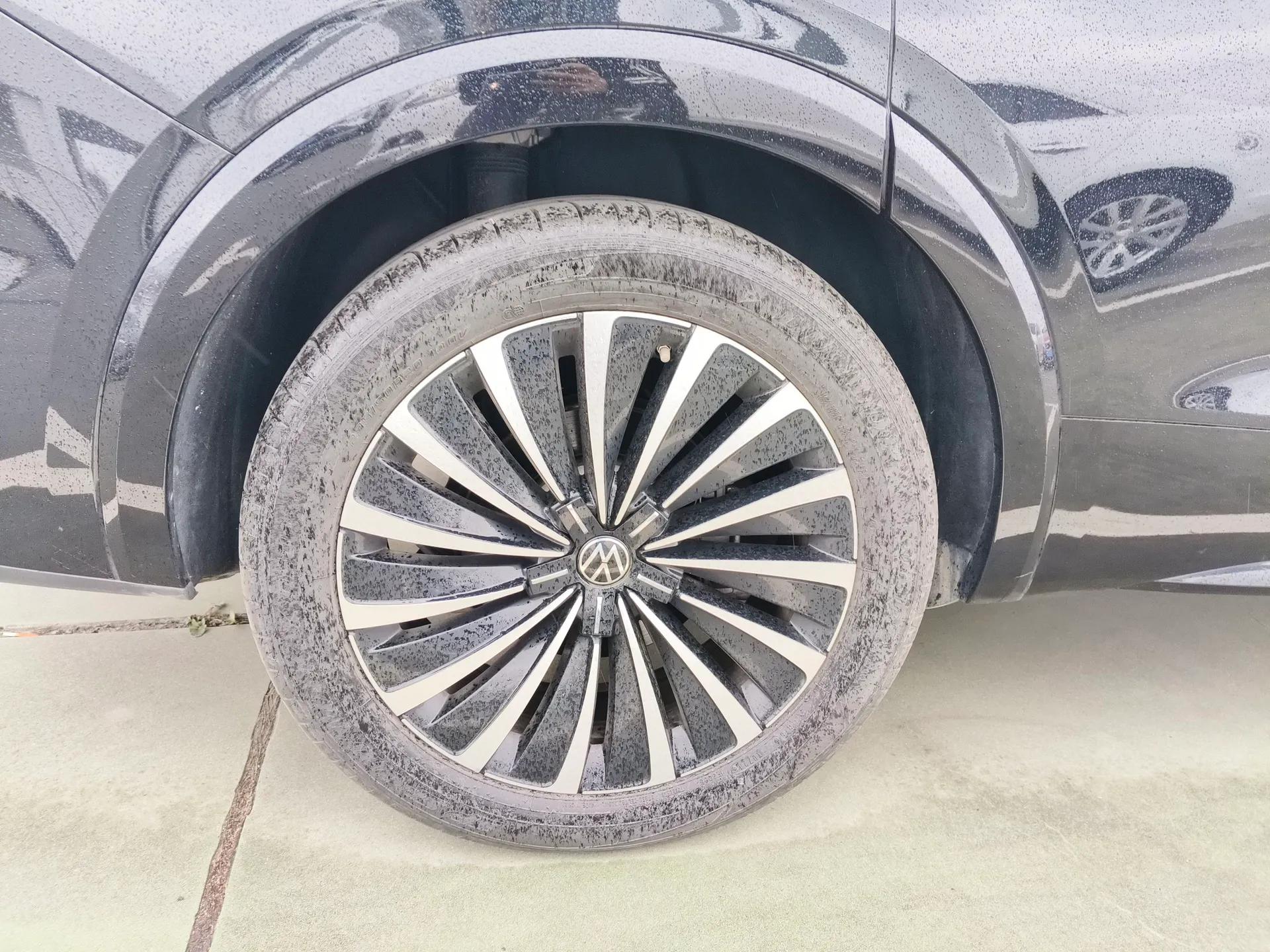 Volkswagen Viloran 2024 380TSI Premium Edition — миниатюра 10
