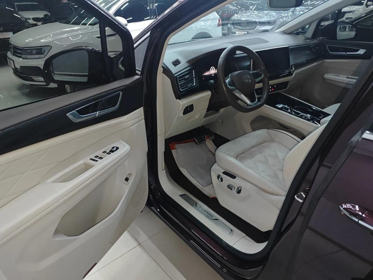 Volkswagen Viloran 2022 380TSI Prestige Edition — миниатюра 21