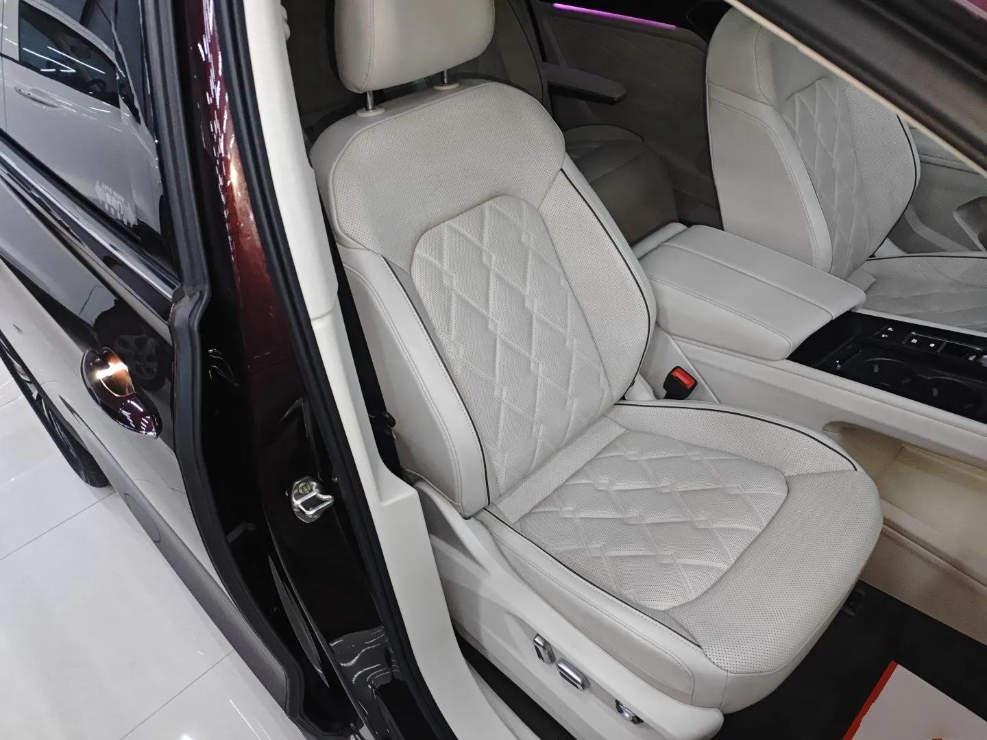 Volkswagen Viloran 2022 380TSI Prestige Edition — миниатюра 23