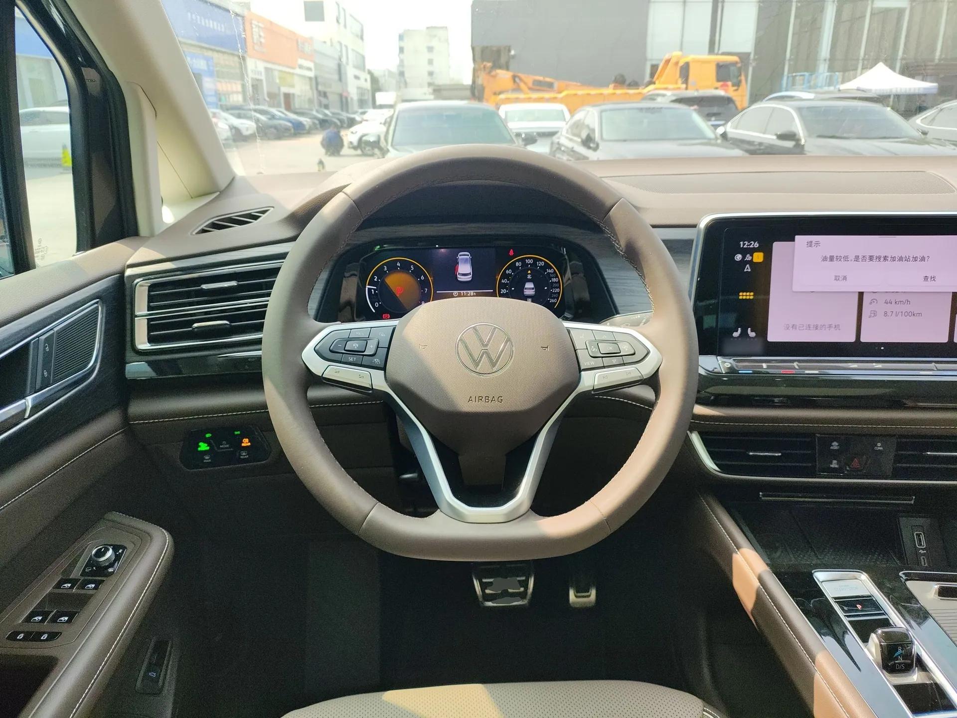 Volkswagen Viloran 2024 380TSI Premium Edition — миниатюра 14
