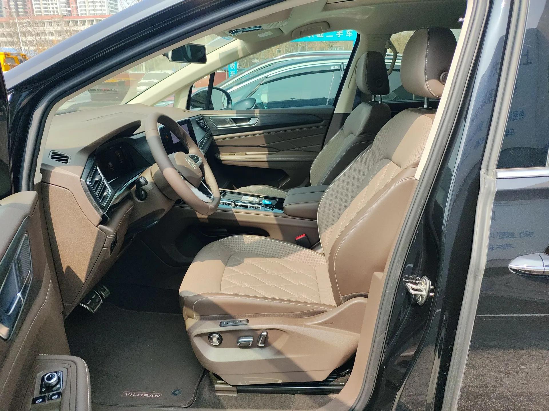 Volkswagen Viloran 2024 380TSI Premium Edition — миниатюра 18