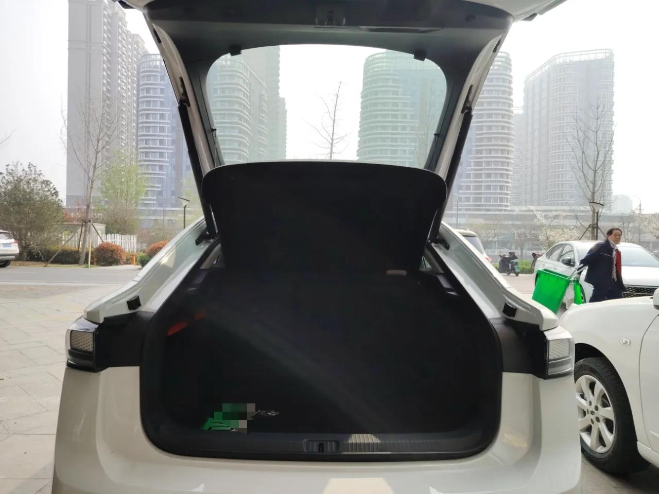 Volkswagen ID.7 VIZZION 2024 AIR model — миниатюра 21