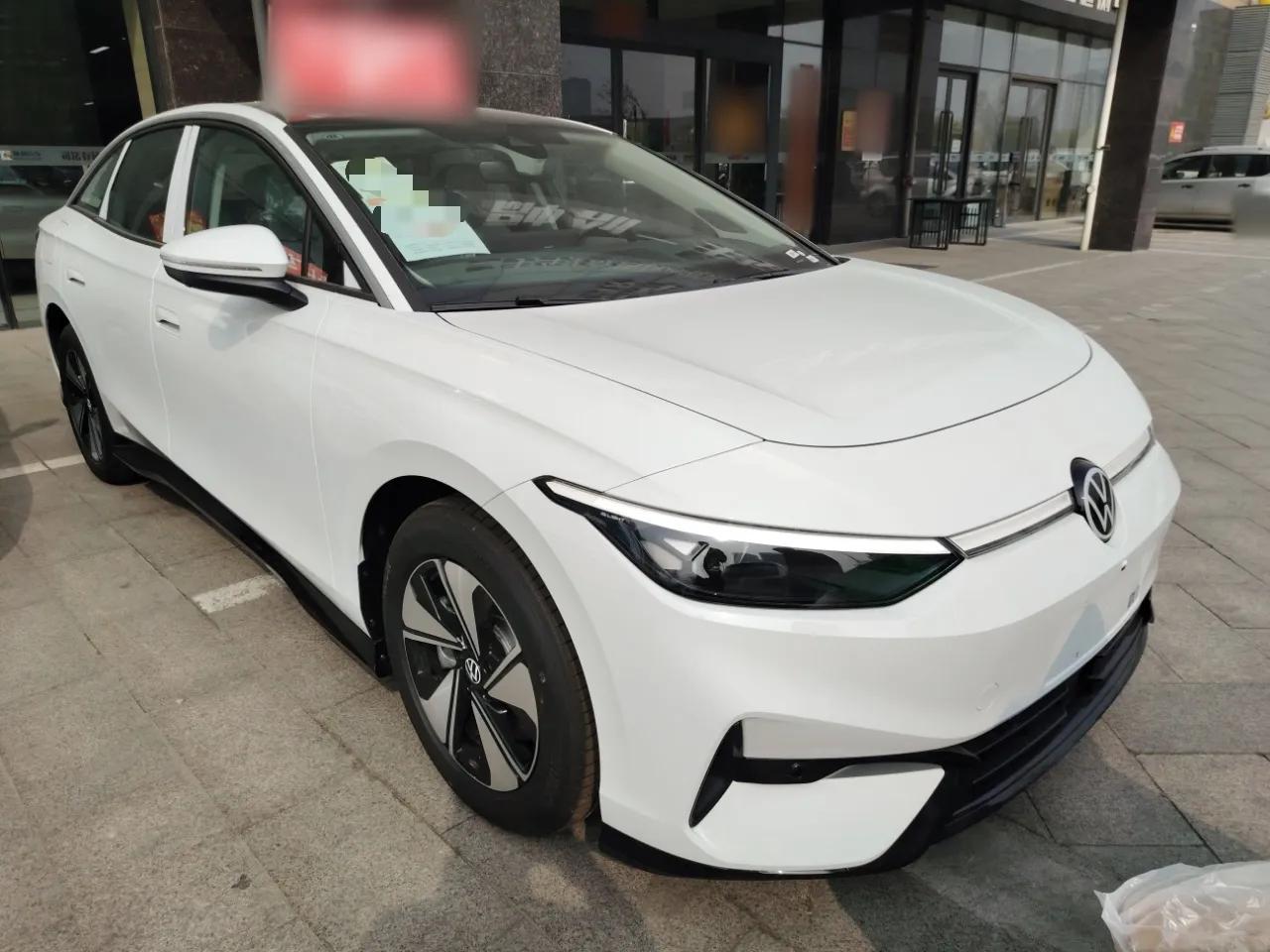 Volkswagen ID.7 VIZZION 2024 AIR model — миниатюра 6