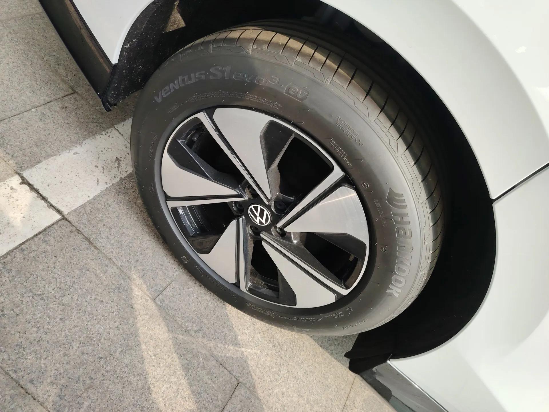 Volkswagen ID.7 VIZZION 2024 AIR model — миниатюра 10