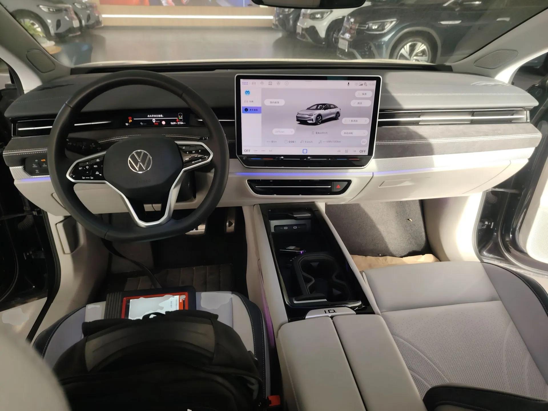 Volkswagen ID.7 VIZZION 2024 First Edition — миниатюра 13