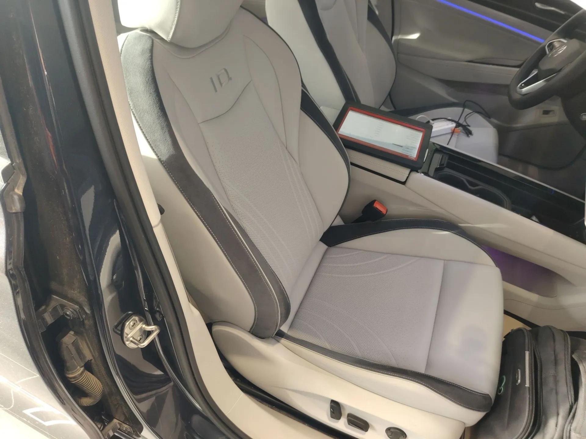 Volkswagen ID.7 VIZZION 2024 First Edition — миниатюра 23