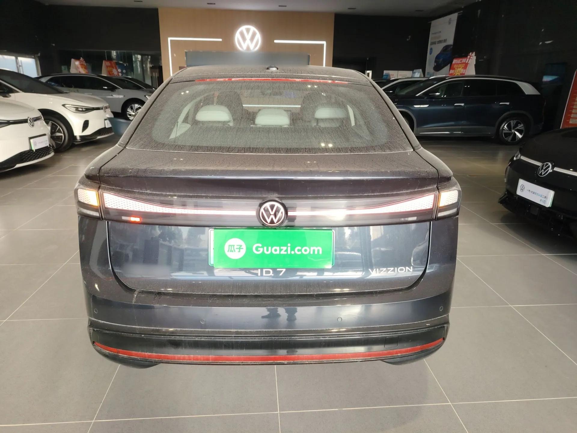 Volkswagen ID.7 VIZZION 2024 First Edition — миниатюра 5