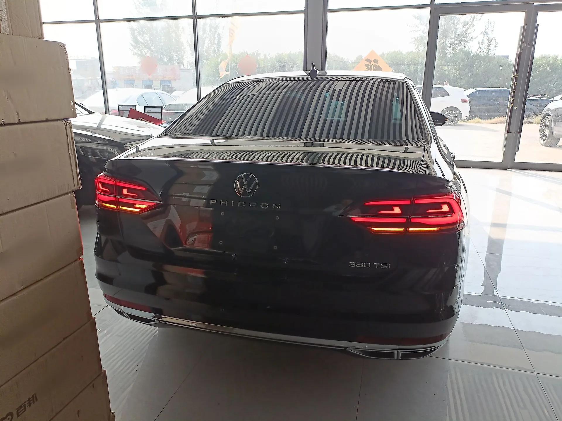 Volkswagen Phideon 2021 380TSI Prestige Edition — миниатюра 5