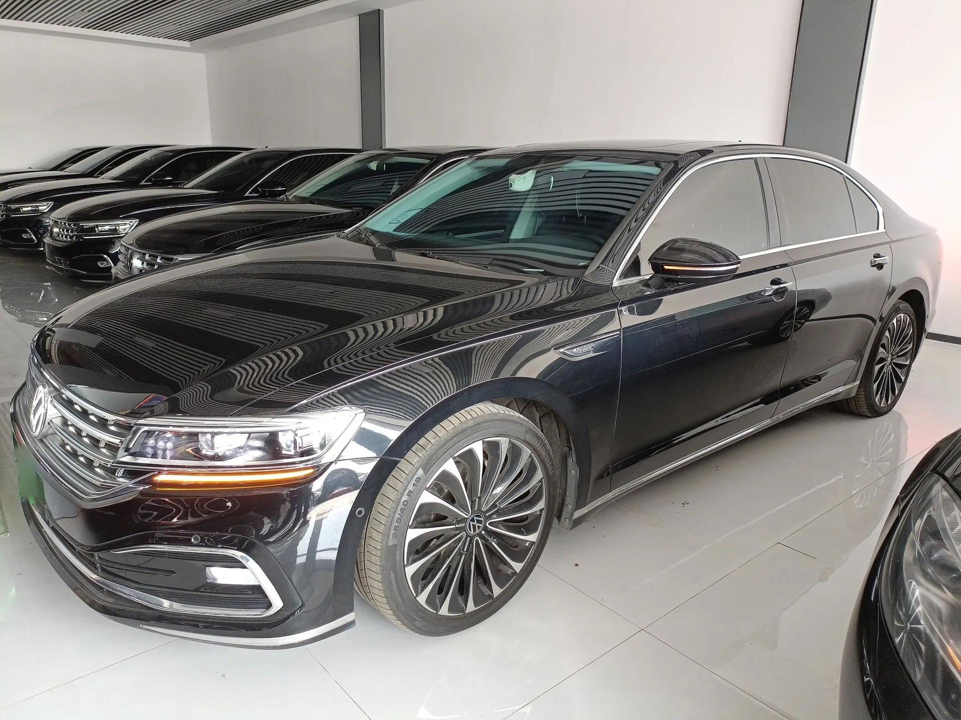Volkswagen Phideon 2021 380TSI Prestige Edition — миниатюра 4
