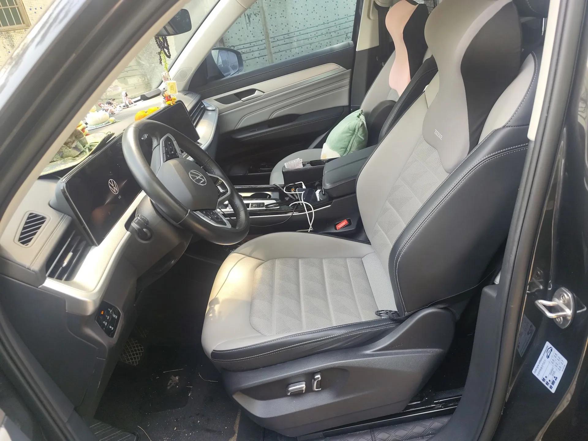 Volkswagen Tavendor 2024 330TSI Luxury Touring Edition — миниатюра 14
