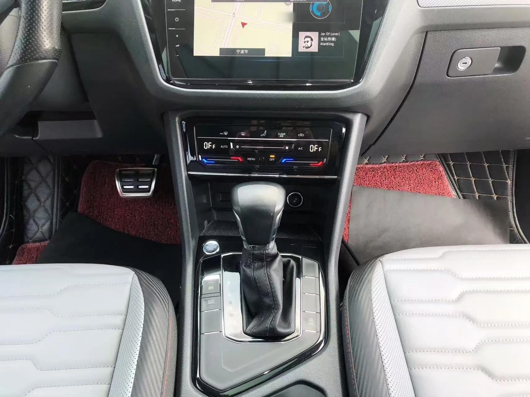 Volkswagen Tiguan X 2021 330TSI Two-Wheel-Drive Flagship Edition — миниатюра 15