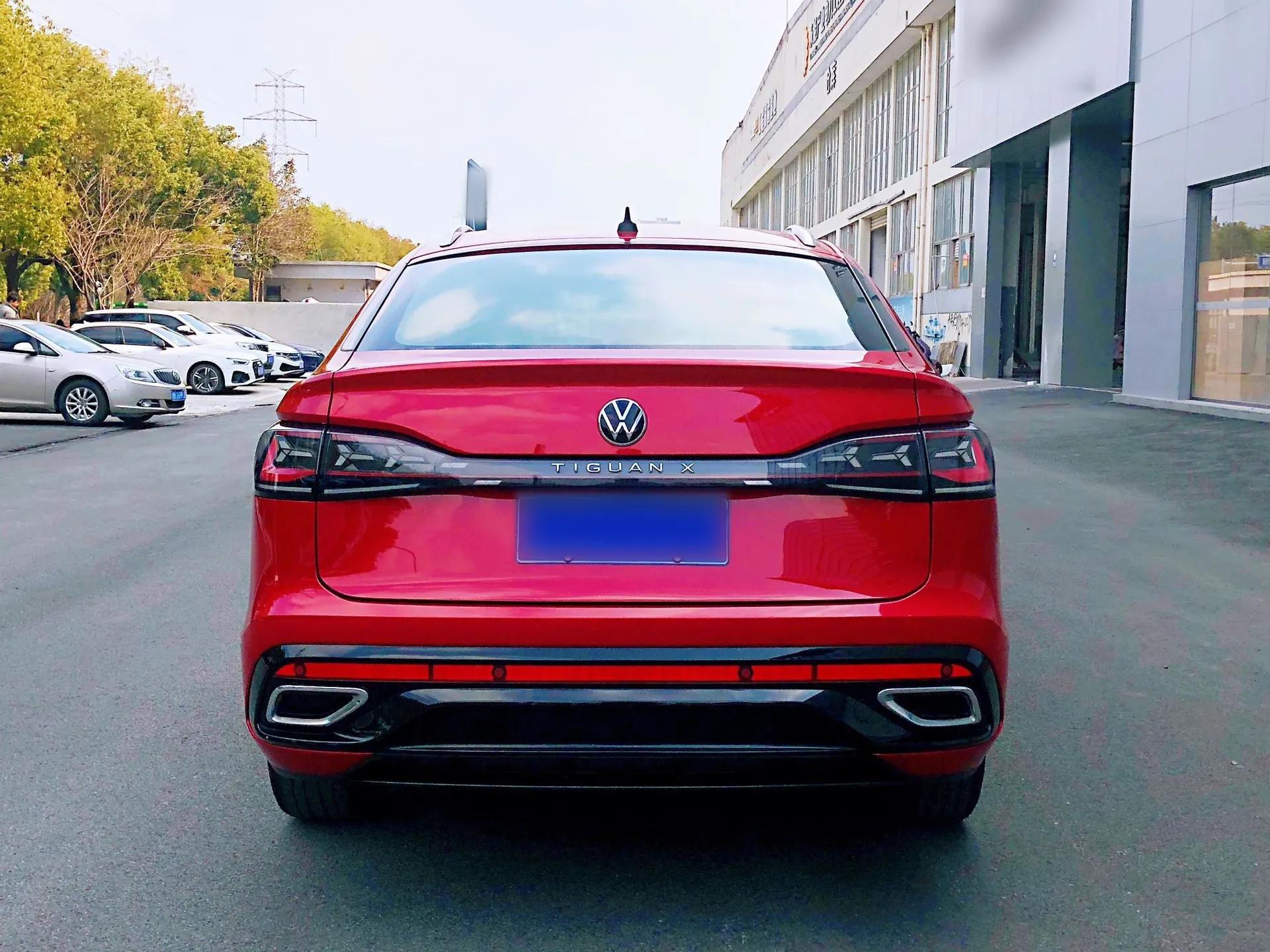Volkswagen Tiguan X 2021 330TSI Two-Wheel-Drive Flagship Edition — миниатюра 7