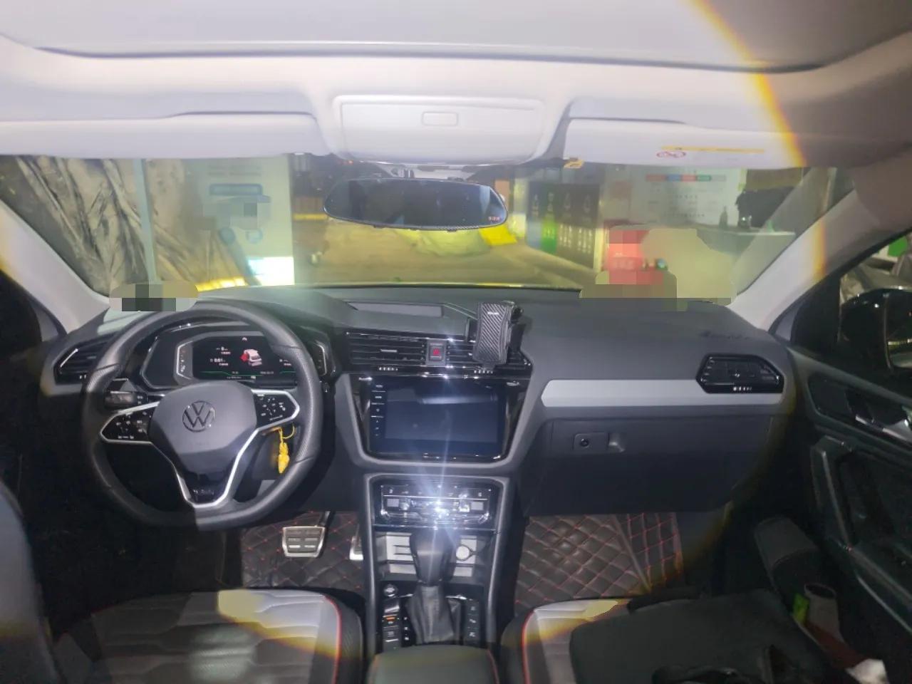 Volkswagen Tiguan X 2021 330TSI Two-Wheel-Drive Prestige Flagship Edition — миниатюра 18