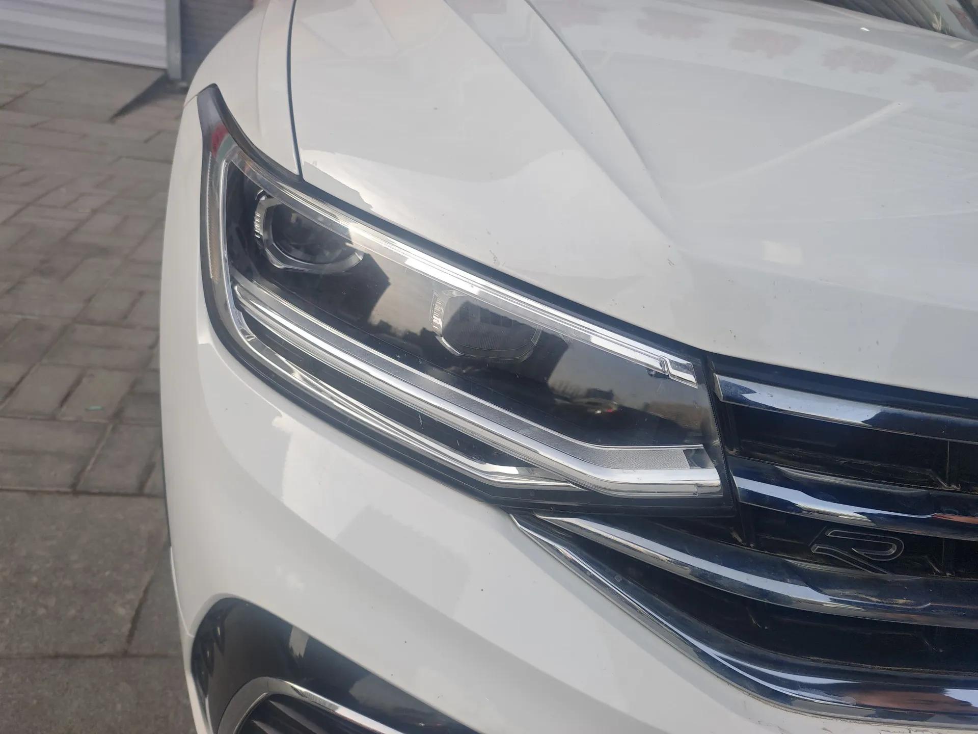 Volkswagen Tiguan X 2021 330TSI Two-Wheel Drive Enjoyment Version — миниатюра 7