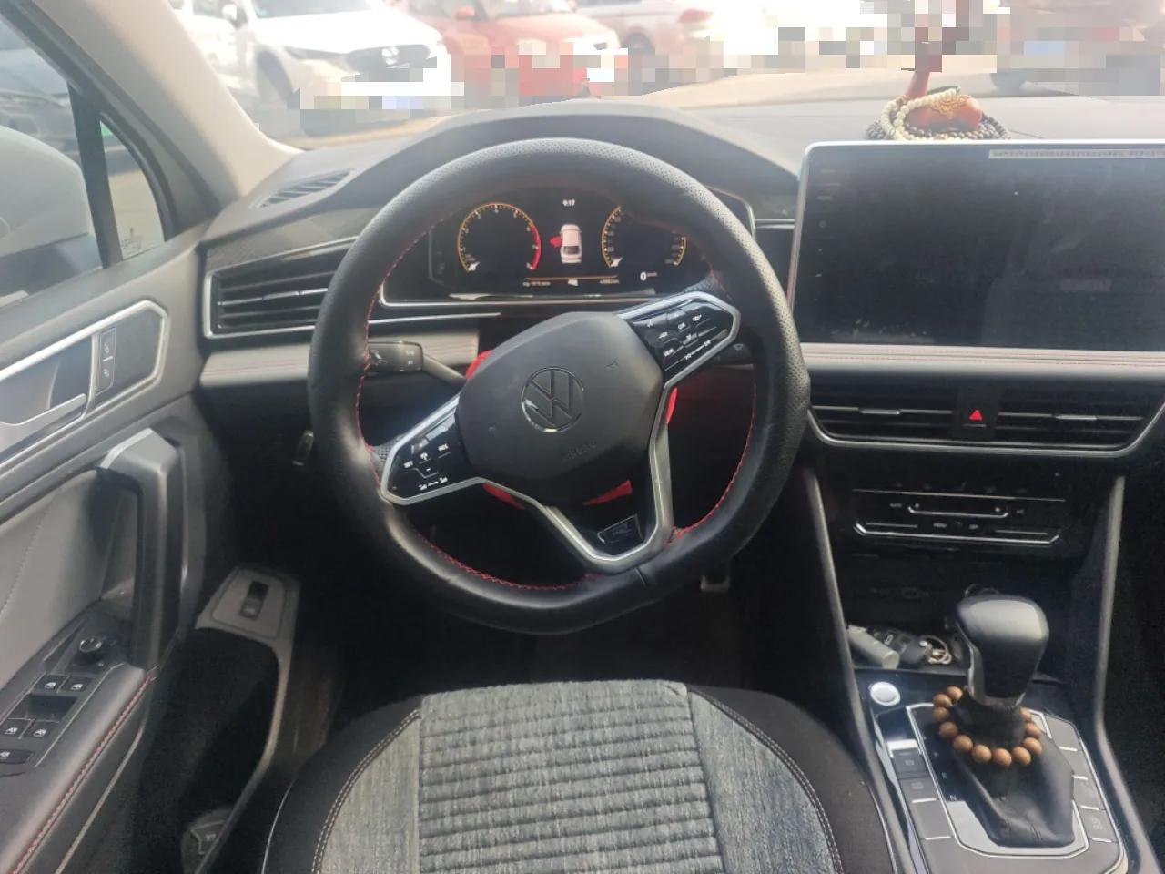 Volkswagen Tiguan X 2021 330TSI Two-Wheel Drive Enjoyment Version — миниатюра 9