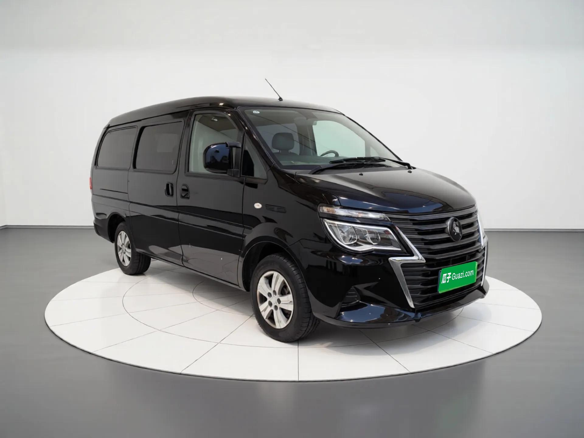 FORTHING Lingzhi 2023 M5L 1.6L Base Model 7 Seats — миниатюра 3
